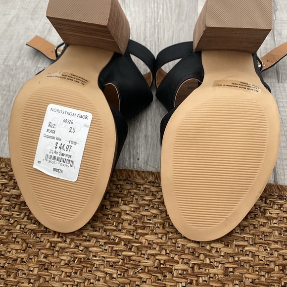 Nordstrom  rack size 9.5 dolce vita booties - Picture 6 of 7